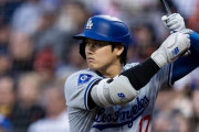 【ドジャース】大谷翔平、脚に負傷抱えても放った「グラブ突破する弾丸」　時速183km打に米メディア震撼「捕れないほどの…」