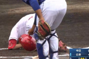 【悲報】広島カープの外国人スコットさん、バントで顔面に自打球、負傷交代