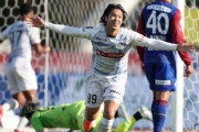 J2首位水戸、J1昇格に王手！2位長崎は磐田に痛恨の敗戦…3位千葉は札幌に5-2大勝！2位から8位までわずか勝ち点6差の大混戦　J2第35節（関連まとめ）