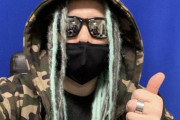 【炎上】人気ワンピース考察系YouTuber・もっちー先生、上映中のスマホ操作を謝罪「メモを取っておりました…最悪のマナー違反です」
