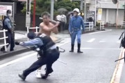 【大捕物】神奈川県警vs入れ墨鉄パイプ男。日本にもテーザー導入しようぜ。