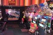 実はゲーセンでパチンコ打ってる奴こそ真のパチンカスなんじゃ？