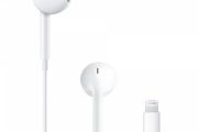 【悲報】iPhone 12にはイヤホンと充電アダプタが同梱されないかも