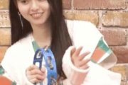 【gifあり】タンバリンを叩くとき、傾いちゃう飛鳥ちゃんが激カワすぎるwwwwww【乃木坂46】