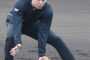 阪神・佐藤輝は外野の可能性大…でも「内野をやって外野に悪影響が出ることはない」