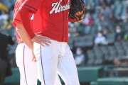 カープ遠藤、涙の負傷交代。中田廉火消し→菊池保→島内→塹江無失点リレー。菊池涼介タイムリーで完封阻止も2連敗【広島1-3阪神/試合結果】