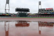 カープvs阪神戦は雨天中止。広島市に大雨警報