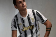 【朗報】ユベントスの新ユニがかっこよすぎる件ｗｗｗｗｗｗｗｗ
