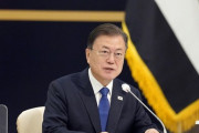 【韓国】文大統領「1日10万人感染、想定の範囲内」　ネチズン激怒