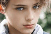 【朗報】世界一のイケメン少年ことウィリアムくん、育成成功ｗｗｗｗｗｗｗｗｗ