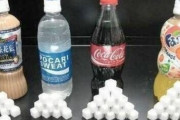 【画像】コカ・コーラに入ってる砂糖の量がヤバすぎると話題に