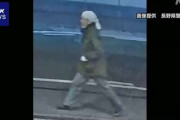 長野駅 3人刺され男性死亡 関与の男か 防犯カメラの画像公開