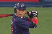 岩村明憲(2004).300(533-160)44本塁打103打点