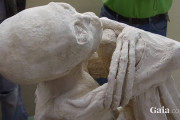 【速報】ペルーで発見された3本指のミイラ、新種の人間だった