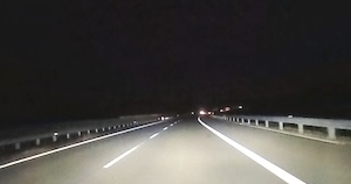 【動画】何キロ出してたんだ。超速のアウディが起こした爆発事故。