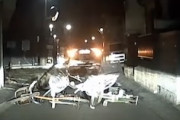 【神奈川】自転車でバリケードを作って逃走する当て逃げハリヤー。これはひでえ・・・。