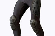 バイクでタイツタイプのプロテクターってあれ意味ある？