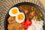海外「揚げ物とかカレーって日本の伝統料理なのか？」（海外の反応）