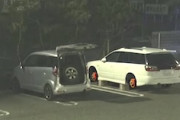 【滋賀】満喫に駐車中の車からホイール4本が盗まれてしまう防犯カメラ映像。
