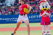 稲村亜美、ロッテ楽天戦で始球式