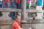 海外「日本の清水寺に来た中国人観光客の振る舞いが酷い」