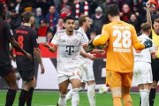2人退場のバイエルン、レバークーゼンとドローも…GK負傷者続出で緊急事態に