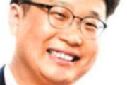 【いつものアレ】日本の自民党総裁候補「独島に構造物作らせない」…韓国教授「言葉に気を付けよ」[9/27]  [右大臣・大ちゃん之弼★]