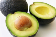 アボカドとかいうくっそ美味いのになぜか人気のない果物