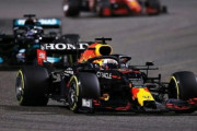 F1バーレーンGPのレッドブルの戦略に疑問が残ると話題に
