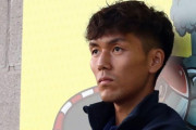 【MLS】久保裕也、アメリカで「バスケ界の超スター」と肩を組む！
