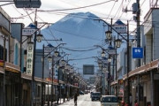 【速報】外国人の免許を容易にしまくった結果→山梨県警が悲鳴を挙げている模様　外国人「交通ルールわからんｗｗｗ」