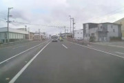【動画】煽り運転の被害にあった女さん、なぜ煽られてるのか気付かない