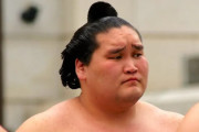 横綱照ノ富士の引退を世界が惜しむ！←「彼の健康にとっては最善」（海外の反応）