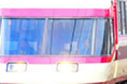 海外「レトロ感がたまらん！」 日本の電車「長野電鉄特急ゆけむり」がカッコいいと話題