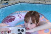 辻希美の長女・希空、「今年初プール」で水着ショットを大量公開　美しい太腿も披露 （※画像あり）