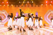 かわいいダンスが印象的な櫻坂46『Plastic regret』スタジオライブ披露！【そこ曲がったら、櫻坂？】