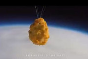 イギリスのスーパー、ナゲットを宇宙へ発射！