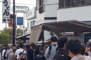 【画像あり】韓国人「日本で最も人気のあるうどん屋がこちらです」→「行列に２時間‥（ﾌﾞﾙﾌﾞﾙ」　韓国の反応