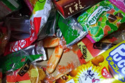 【画像】お菓子たくさん買った