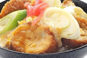 【画像】『油麩丼』570円とかいう貧乏クサイ料理食べてきたんだけどさ、アレだったよ