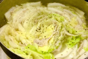 【速報】俺氏、夜食に白菜と豚バラのミルフィーユ鍋を食らう(´･ω･`)