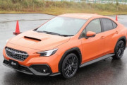【画像】車好き待望のスバル新型WRXをご覧ください