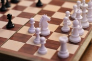 【速報】世界チェス連盟、トランス女性の女子大会を禁止へ