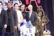 【映画】スター・ウォーズ完結編キャスト来日！デイジー・リドリー、日本語で「フォースとともにあらんことを」