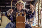 招き猫・前掛け・藁草履に見る日本の手仕事　3職人を追う参考動画に海外反応