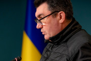 ウクライナ政府高官、TIME誌の記事内容を否定し情報提供者の排除を示唆