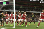 冨安健洋が“6度見”？ VARで珍事、繰り返された痛恨の失点シーンが話題 右から左へ流れるボールに「トミースルー」の声