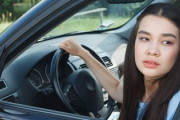 男なのにバック駐車が出来ないワイ(23)、彼女からめちゃくちゃバカにされる・・・