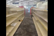 【動画】アメリカのコンビニ、買う物がない状態になってしまう