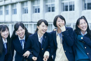 2015年に ももクロで映画＆舞台化した『幕が上がる』、日向坂46･森本茉莉＆山口陽世で新たに舞台化決定！